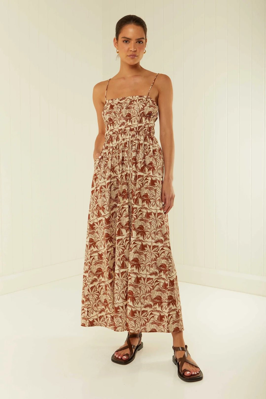 Damen Maxikleid mit elastischem Bund und verspieltem Blumenmuster EB
