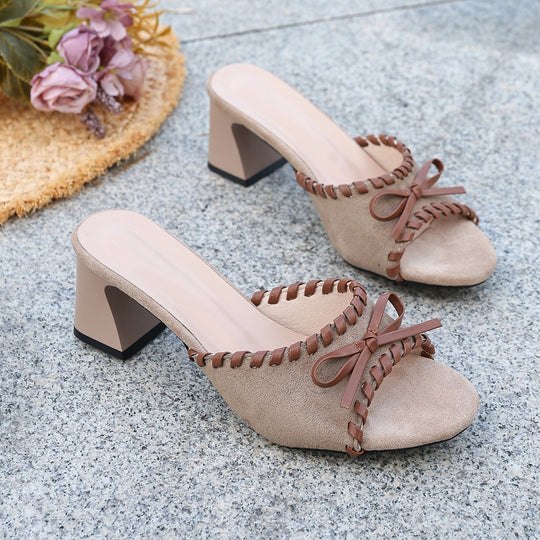 Damen Elegante Sandaletten mit raffiniertem Schleifen-Detail und stylischem Blockabsatz EB