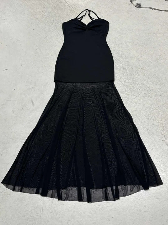 Damen Elegantes Maxikleid mit tiefem Ausschnitt und fließendem Tüllrock EB