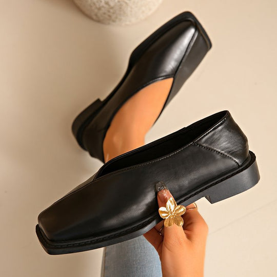 Damen Ballerinas mit eckiger Zehenpartie und rutschfester Sohle EB