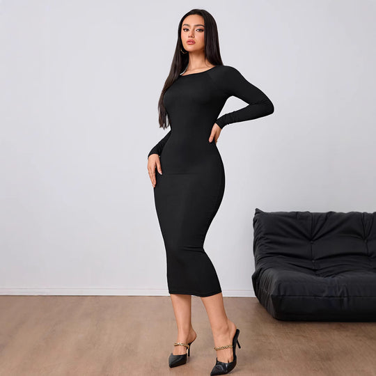 Damen figurbetontes Stretch-Midikleid mit U‑Boot‑Ausschnitt und figurformendem Rippstrick Eichborn Berlin