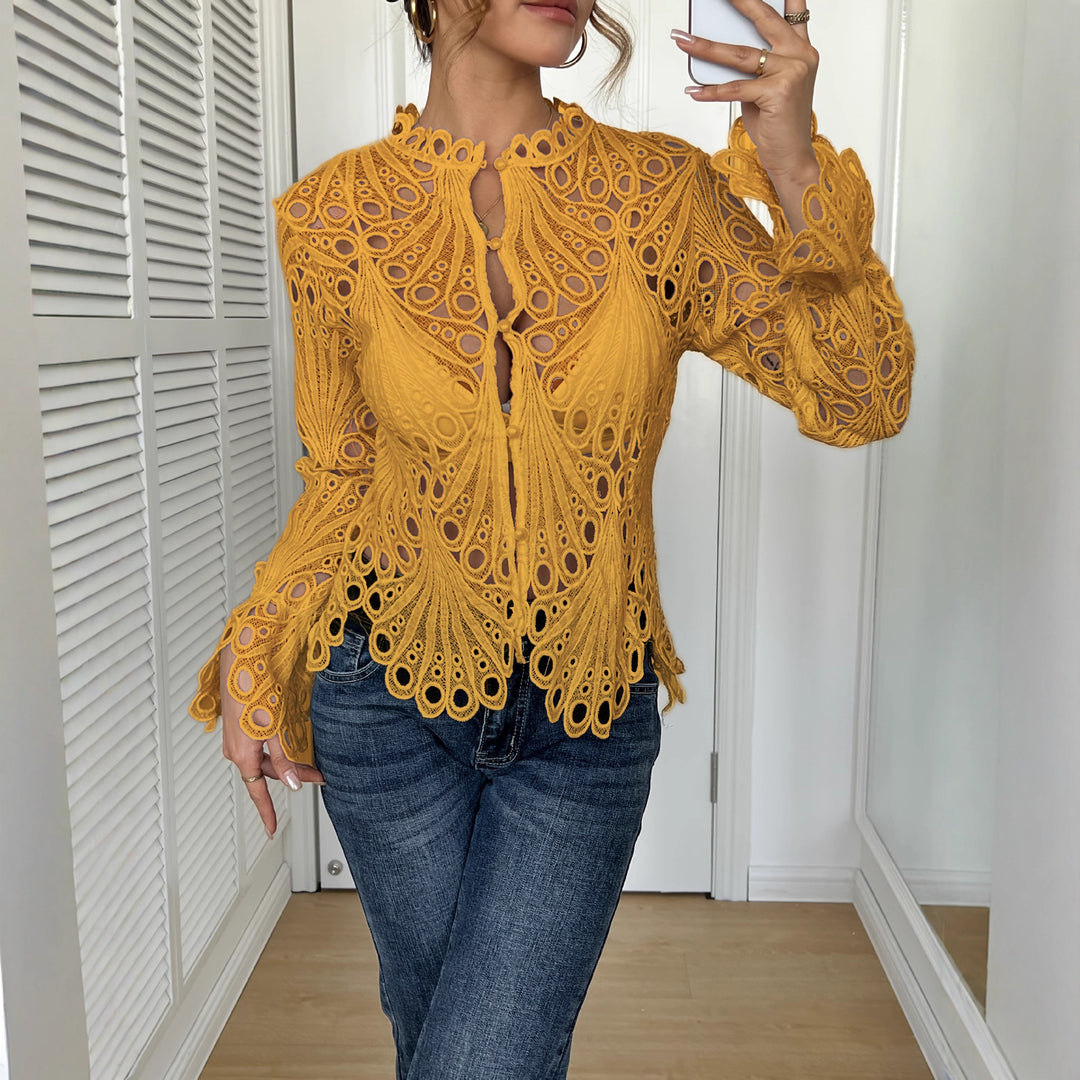 Damen nan filigrane Häkelspitzen-Bluse mit Stehkragen, Zierknopfleiste und gewelltem Saum EB