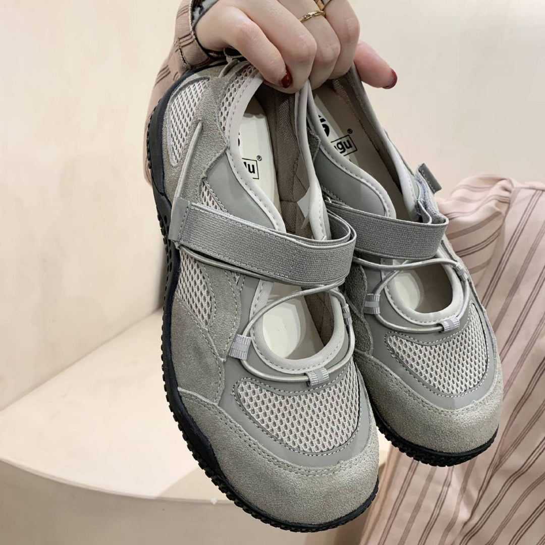 Damen Komfort-Sneaker mit atmungsaktivem Mesh-Obermaterial und innovativer Schnürtechnik EB