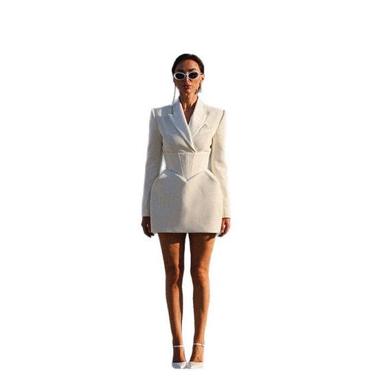 Damen Blazer-Kleid mit tailliertem Schnitt und eleganter Silhouette EB
