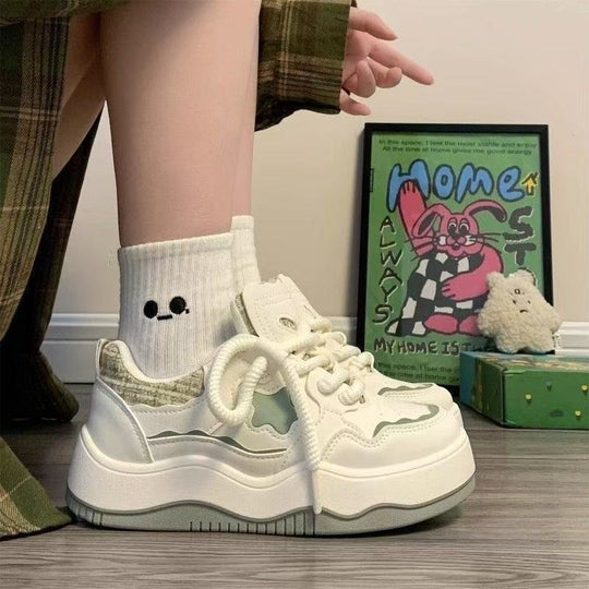 Damen Trendige Sneakers mit modischen Applikationen und gepolsterter Sohle EB