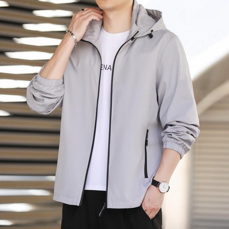 Herren leichte Windjacke mit atmungsaktiver Membran und praktischem Kapuzensystem EB