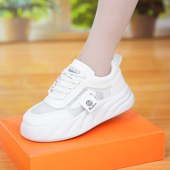 Damen Sportliche Sneaker mit atmungsaktiver Mesh-Oberfläche und dämpfendem Sohlenprofil EB