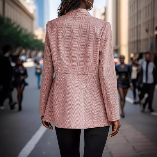 Damen eleganter Blazer im Fischgrätmuster mit taillierter Silhouette EB