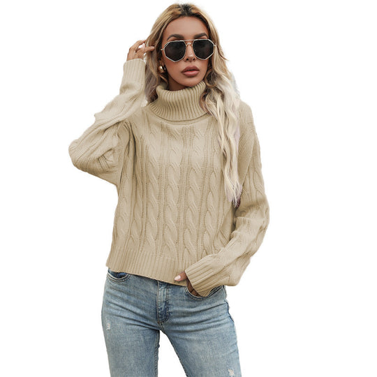 Damen Grobstrickpullover mit hohem Rollkragen und markantem Zopfmuster EB