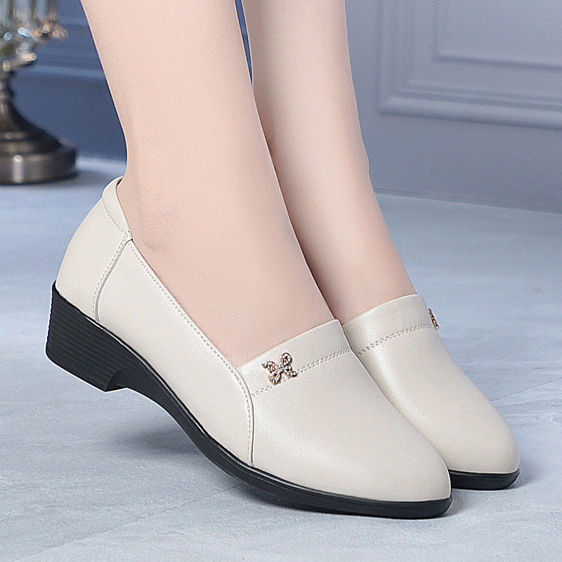Damen elegante Slipper mit modischem Schmuckdetail und bequemer Sohle EB