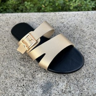 Damen Elegante und komfortable Riemchen-Sandalen mit schöner Schnallen-Applikation EB