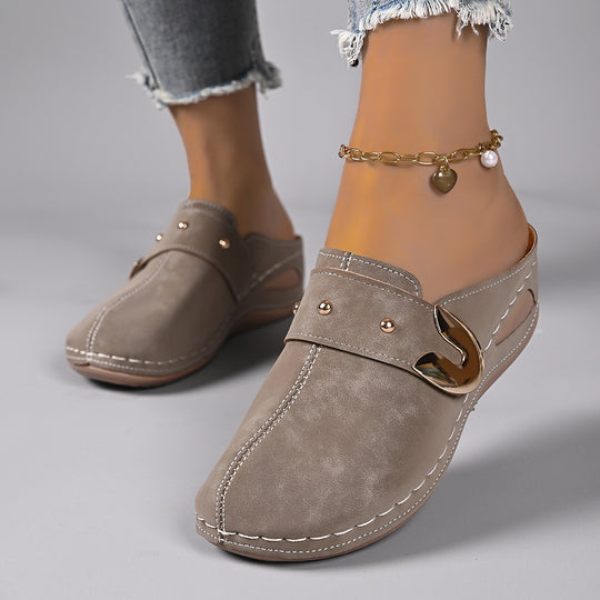 Damen bequeme und modische Clogs mit eleganten Akzenten EB