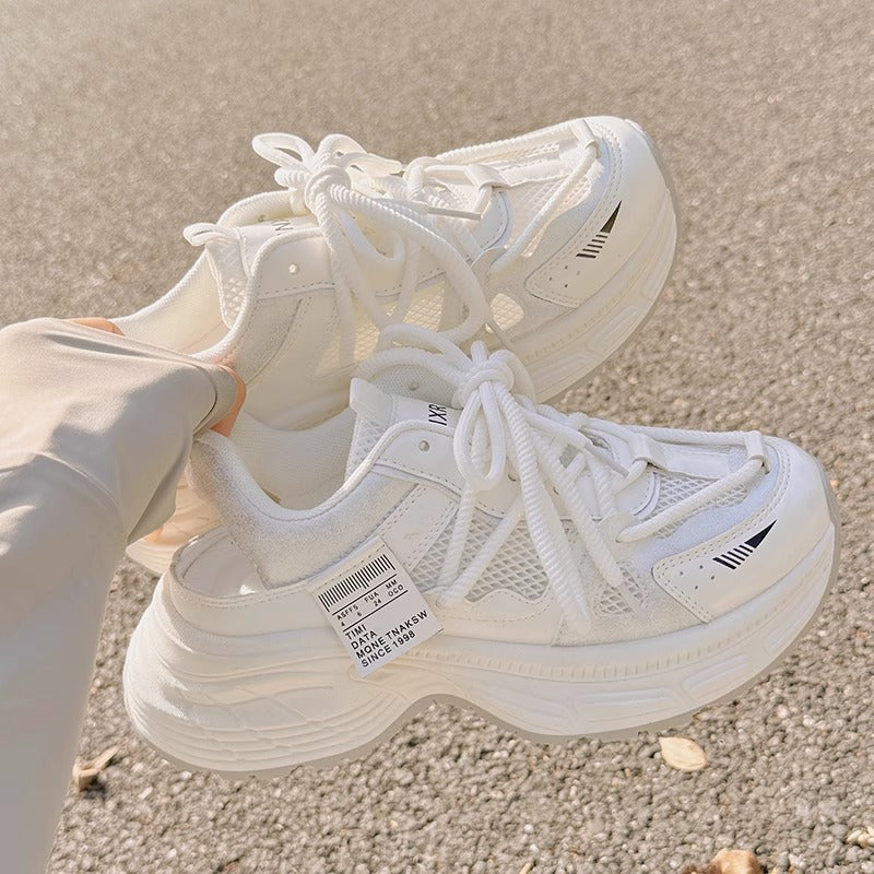Damen Laufsneaker mit atmungsaktiver Mesh-Oberfläche und flexibler Sohle EB