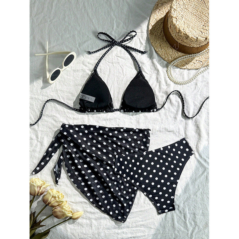 Damen Triangel-Bikini mit elegantem Wickelrock EB