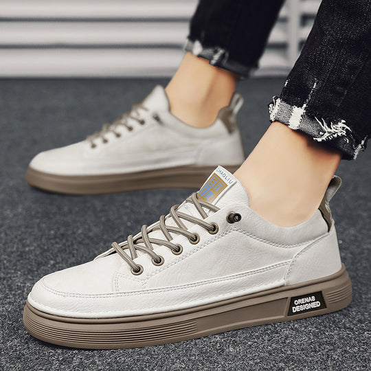 Herren Lederoptik-City-Sneaker mit gepolstertem Fersenkragen und langlebiger Plateau-Gummisohle EB