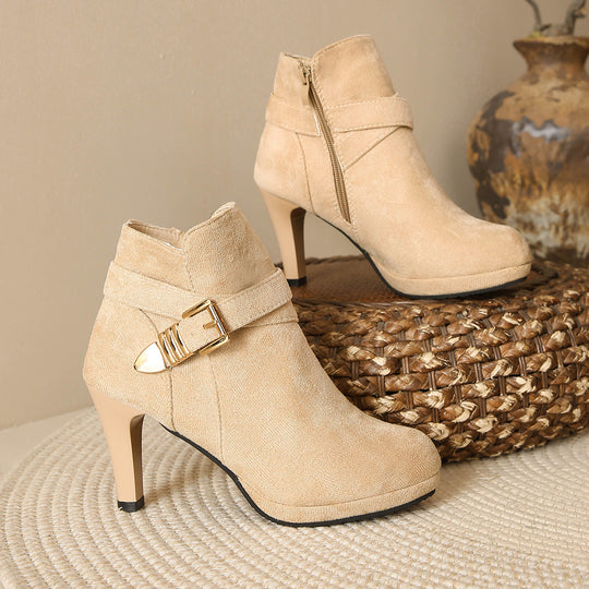 Damen Elegante Ankle-Boots mit hohem Absatz, seitlichem Reißverschluss und dekorativem Schnallengurt EB