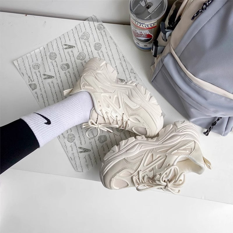 Damen Sportliche und trendige Sneakers EB