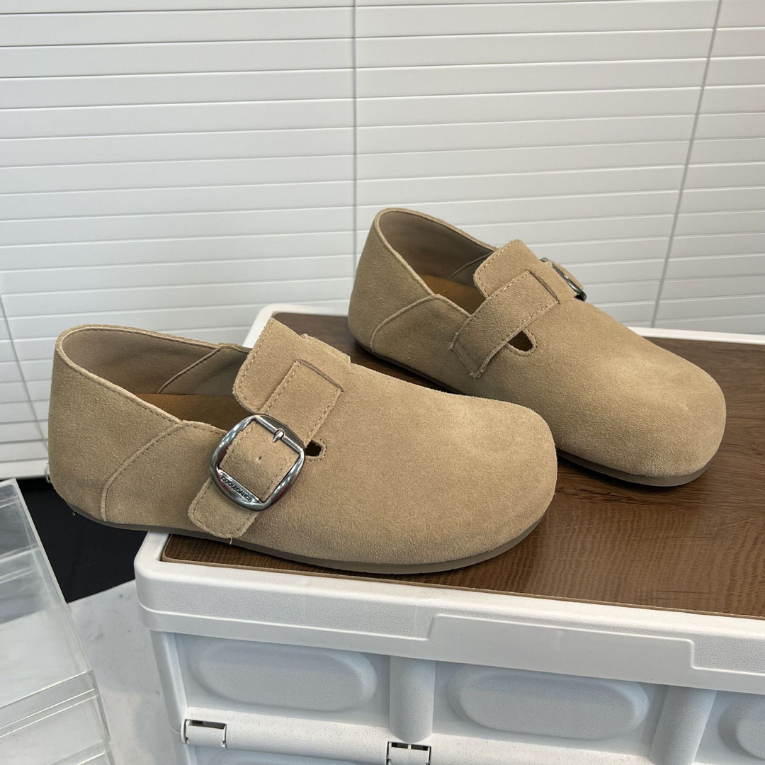 Damen Komfortable Clogs aus feinem Wildleder mit dekorativem Schnallenverschluss EB