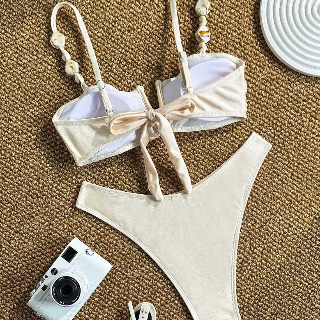 Damen Bikini mit Raffungen und dekorativen Trägern EB