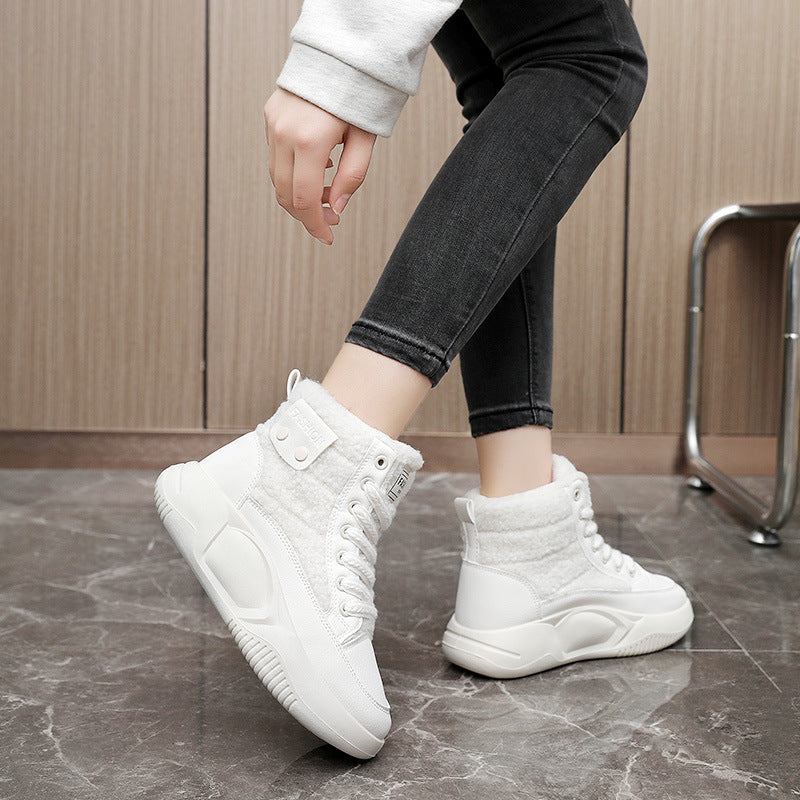 Damen High-Top Sneakers mit isolierendem Innenfutter und rutschfester Sohle EB