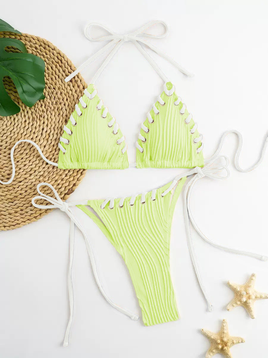 Damen Triangel-Bikini mit raffinierten Schnürdetails und moderner Rippstruktur EB