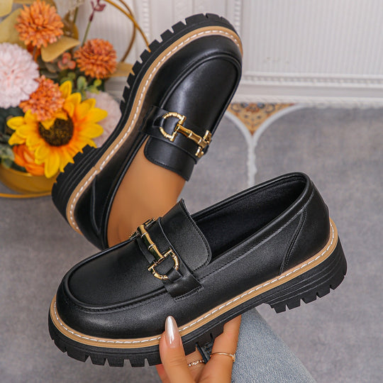 Damen Modische Loafers mit glänzender Oberfläche und dekorativem Ketten-Detail EB