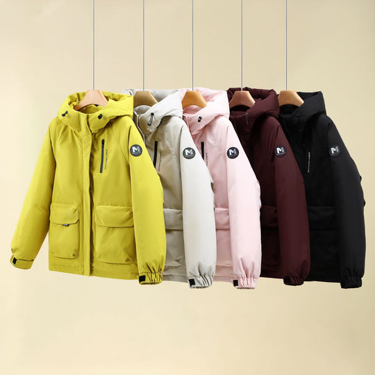 Damen Isolierte Outdoorjacke mit voluminösem Kapuzenkragen und praktischen Taschen EB