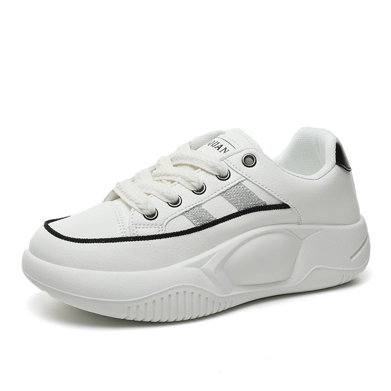 Damen Sneakers mit strukturiertem Obermaterial und rutschfester Sohle EB