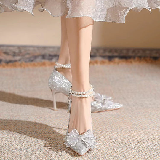 Damen stilvolle Pumps mit elegantem Schleifenakzent und schimmerndem Obermaterial EB