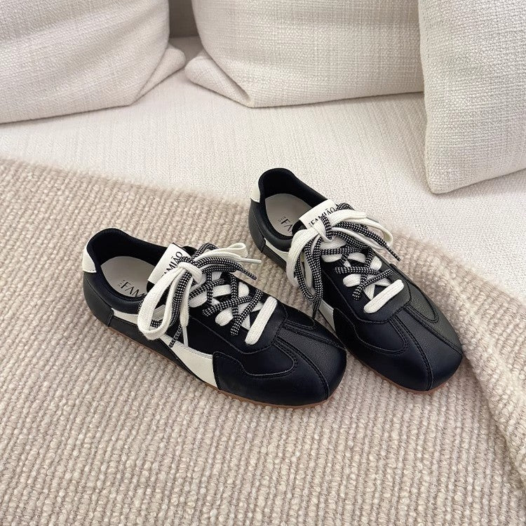 Damen Sneakers im sportlichen Design mit atmungsaktiver Oberflächenstruktur und bequemer Dämpfung EB