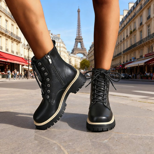 Damen Stiefeletten aus hochwertigem mit robustem Profil und modischen Details EB