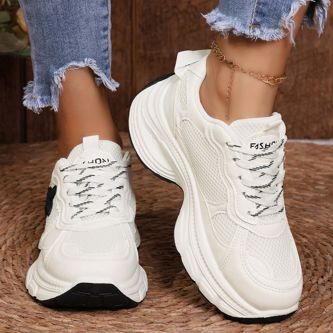 Damen Sportliche Sneakers mit atmungsaktivem Obermaterial und rutschfester Laufsohle EB