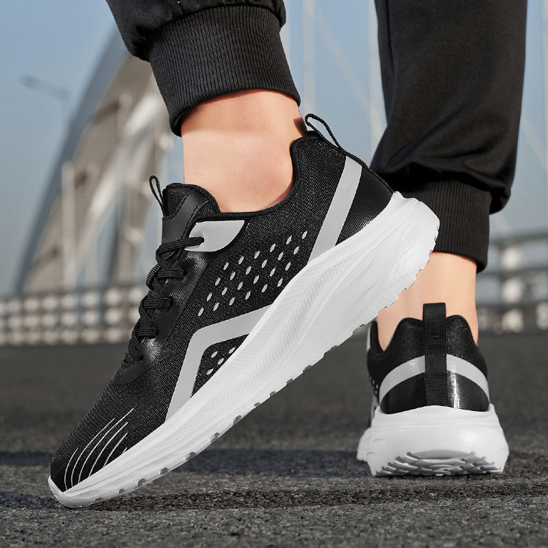 Damen Laufschuhe mit atmungsaktiver Mesh-Oberfläche und dämpfender Sohle EB