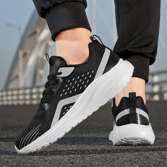 Damen Laufschuhe mit atmungsaktiver Mesh-Oberfläche und dämpfender Sohle EB