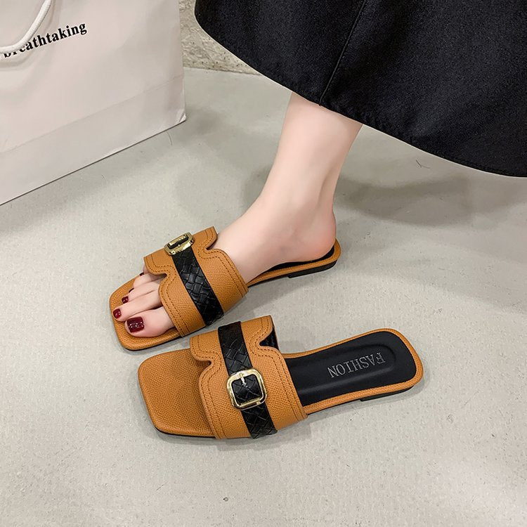 Damen Slide-Sandalen mit modischem Riemendesign und glänzendem Schnallenakzent EB