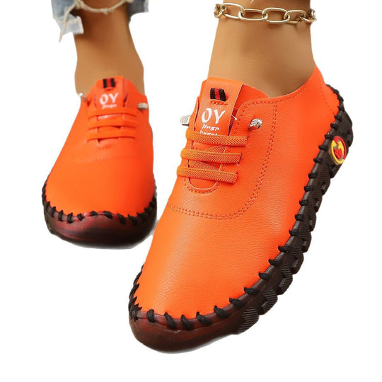 Damen Bequeme Lederoptik-Slipper mit flexibler Profilsohle und Mokassin-Naht EB
