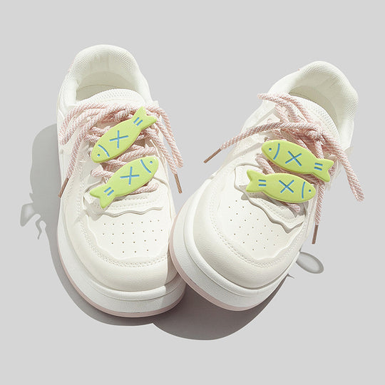 Damen Plattform Sneakers mit innovativem Design und verspielten Schnürdetails EB