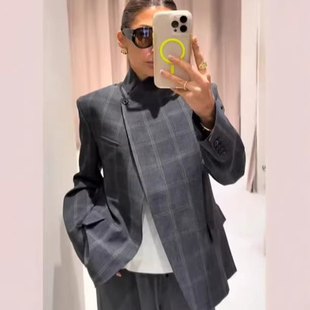 Damen nan taillierter Karo-Mantelblazer mit Stehkragen, asymmetrischer Knopfblende und Pattentaschen EB