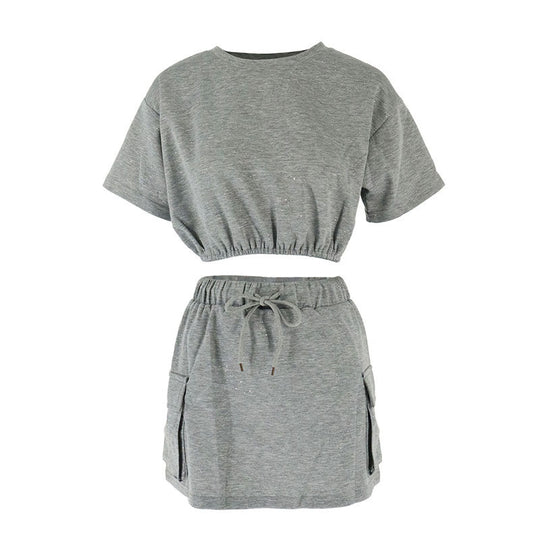 Damen lässiges Freizeit-Set mit cropped T-Shirt und Rock EB