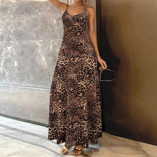 Damen Maxikleid mit Spaghetti-Trägern und asymmetrischem Tiermuster EB