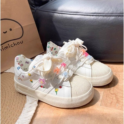 Damen Sneakers mit verspieltem Dekor und atmungsaktiver Innenausstattung EB