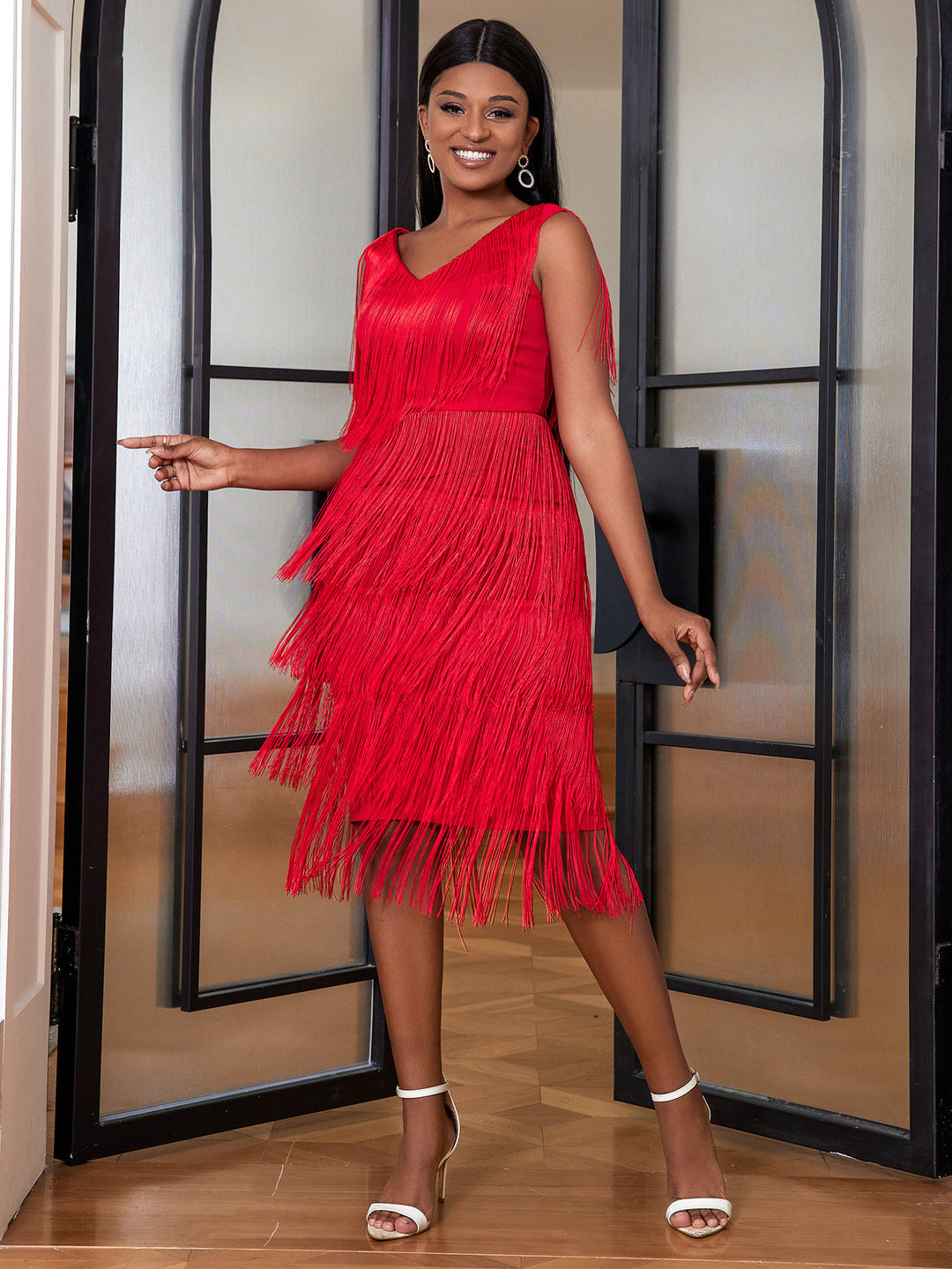 Damen elegantes Fransenkleid mit V-Ausschnitt EB