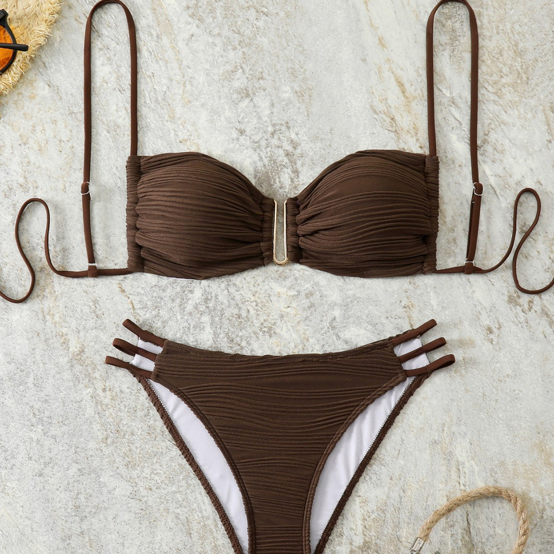 Damen Balkon-Bikini mit raffiniertem Rüschendesign und eleganten Trägern EB