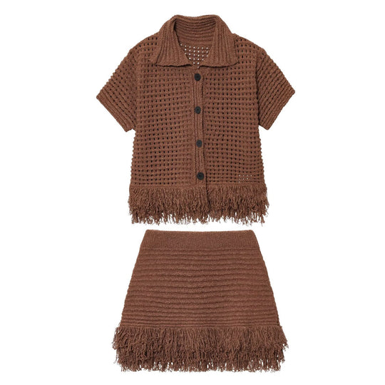 Damen Kurzarm-Strickjacke mit fransigem Saum und dekorativen Knöpfen EB