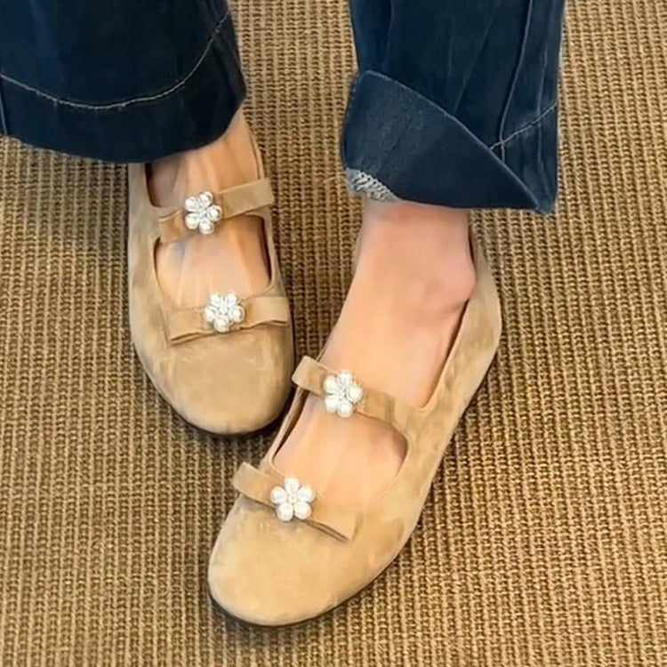 Damen Ballerina-Schuhe mit dekorativem Blumenakzent und flexiblem Riemchen EB