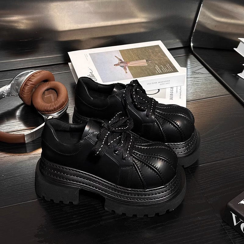 Damen Chunky Schuhe mit auffälligem Profil und robustem Obermaterial EB