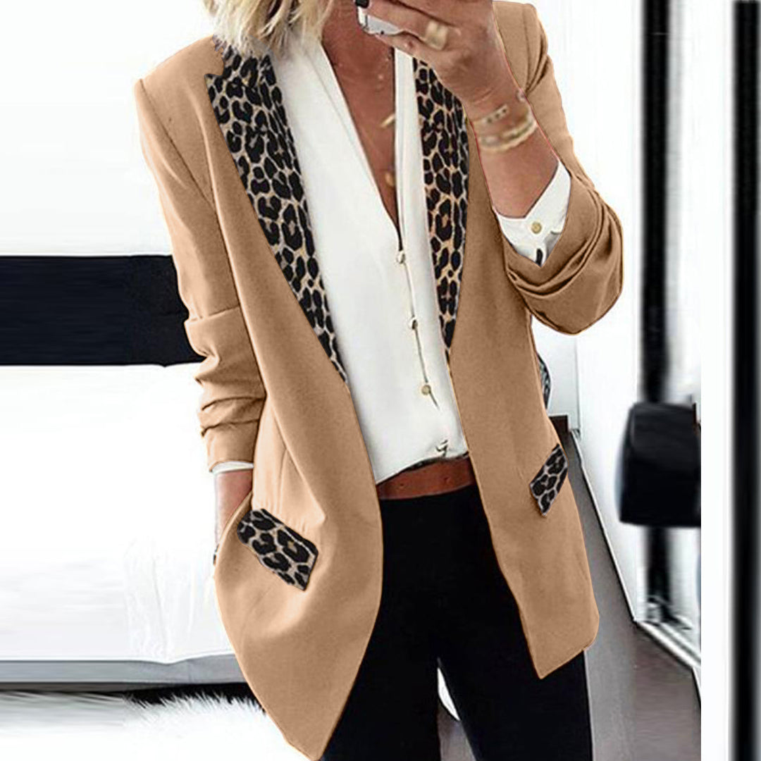 Damen Blazer mit modischen Leopardenapplikationen EB