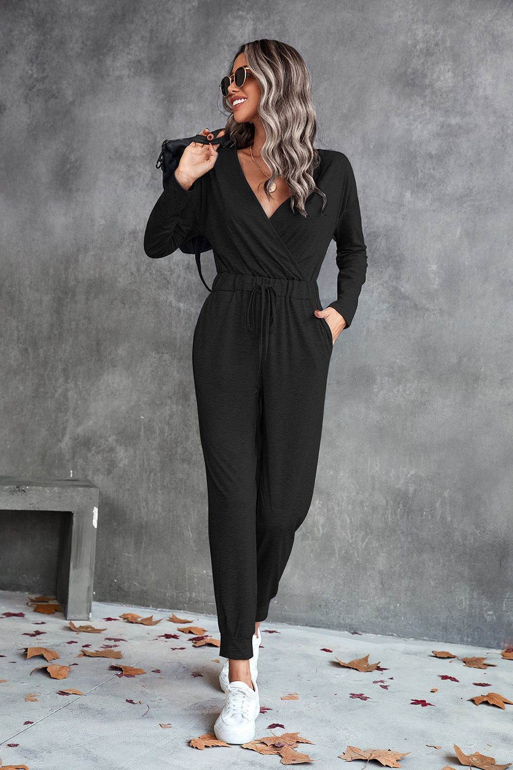Damen Lässiger Langarm-Jumpsuit mit Wickeloberteil und elastischem Bund EB