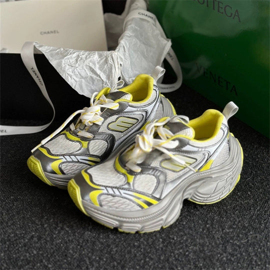 Damen Sportliche Läufersneaker mit ergonomischem Sohlenprofil und atmungsaktivem Mesh-Obermaterial EB