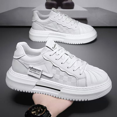 Damen Kompakte Sneaker mit robustem Plateau und modischem Design EB